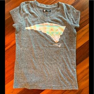 NFL Patriots team boho Aztec tribal logo tshirt